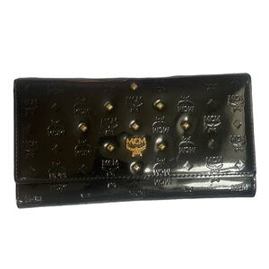 MCM Wallet